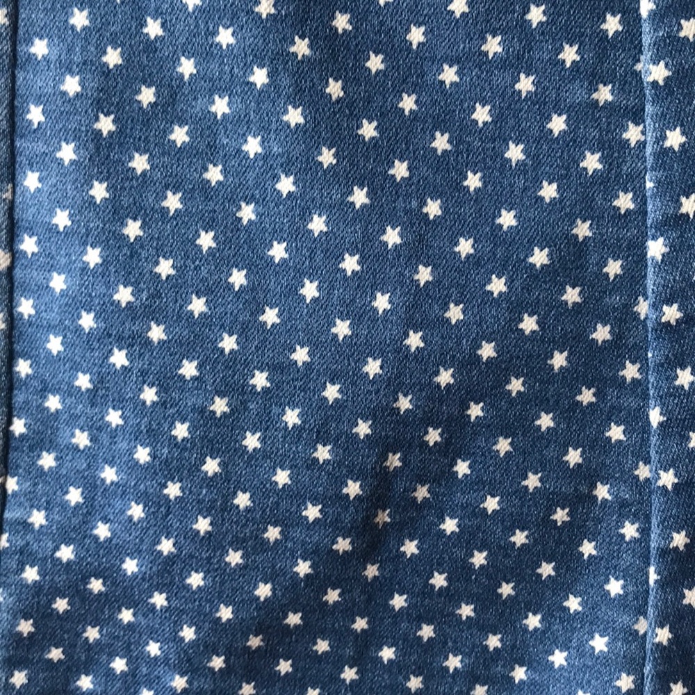 Star Print Denim Shorts - Picture 5 of 6